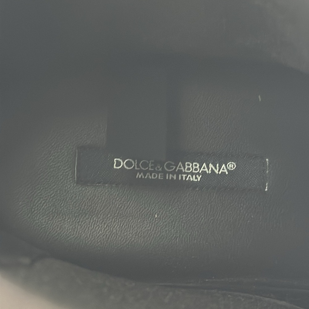 New Authentic DOLCE & GABBANA
LEATHER CHELSEA BOOTS - Picture 12 of 12